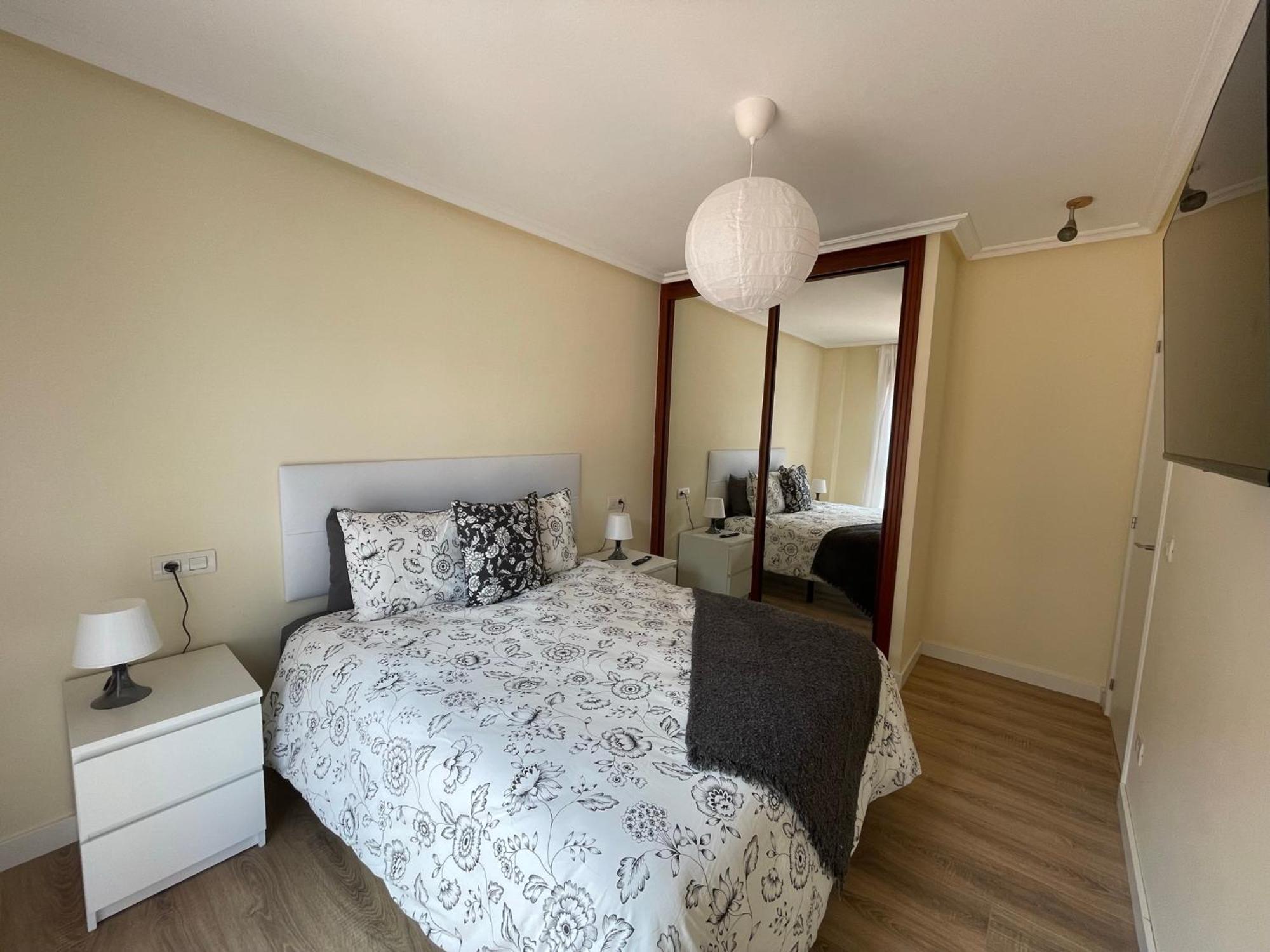 Apartamento Cueto II Soto Del Barco Bagian luar foto